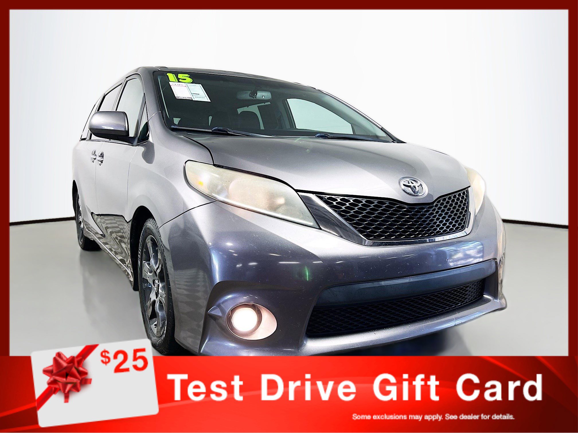 Used 2015 Toyota Sienna SE