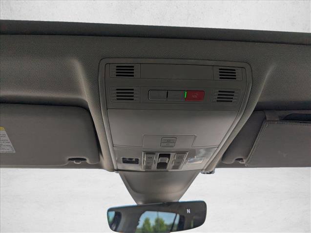 Used 2021 Volkswagen Tiguan S FWD image 21