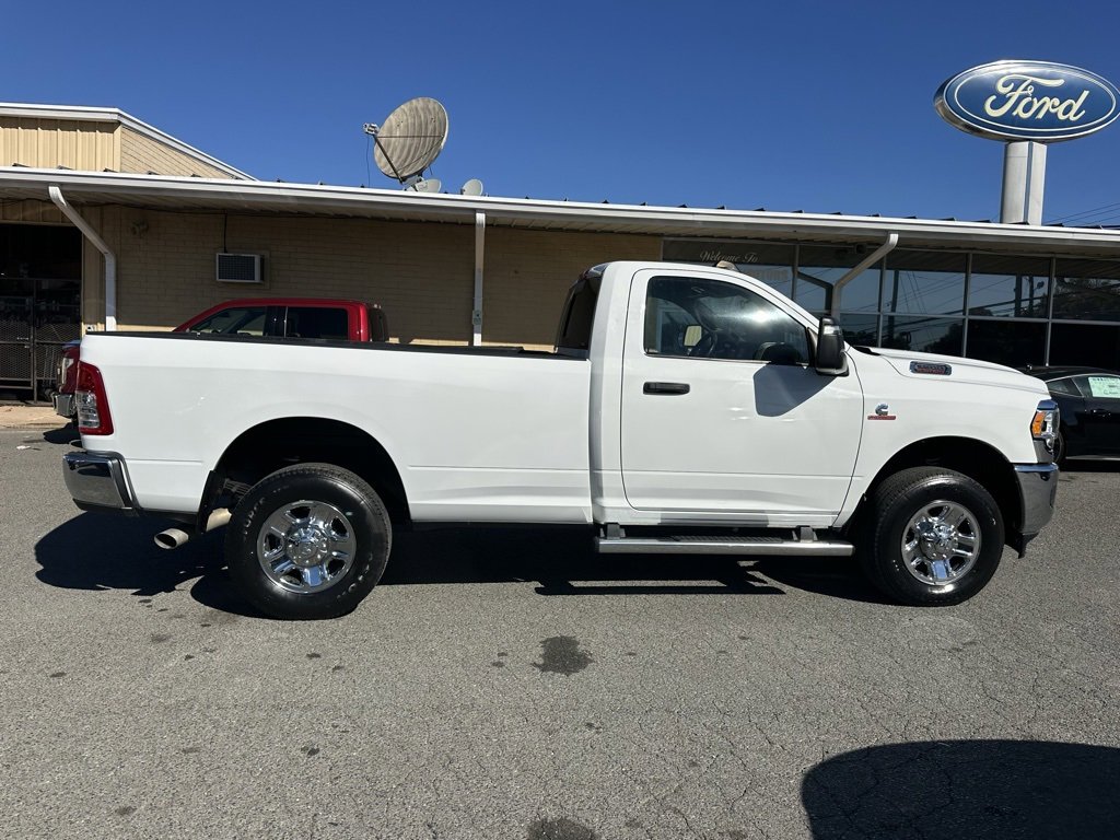Used 2023 RAM 3500 Tradesman image 11