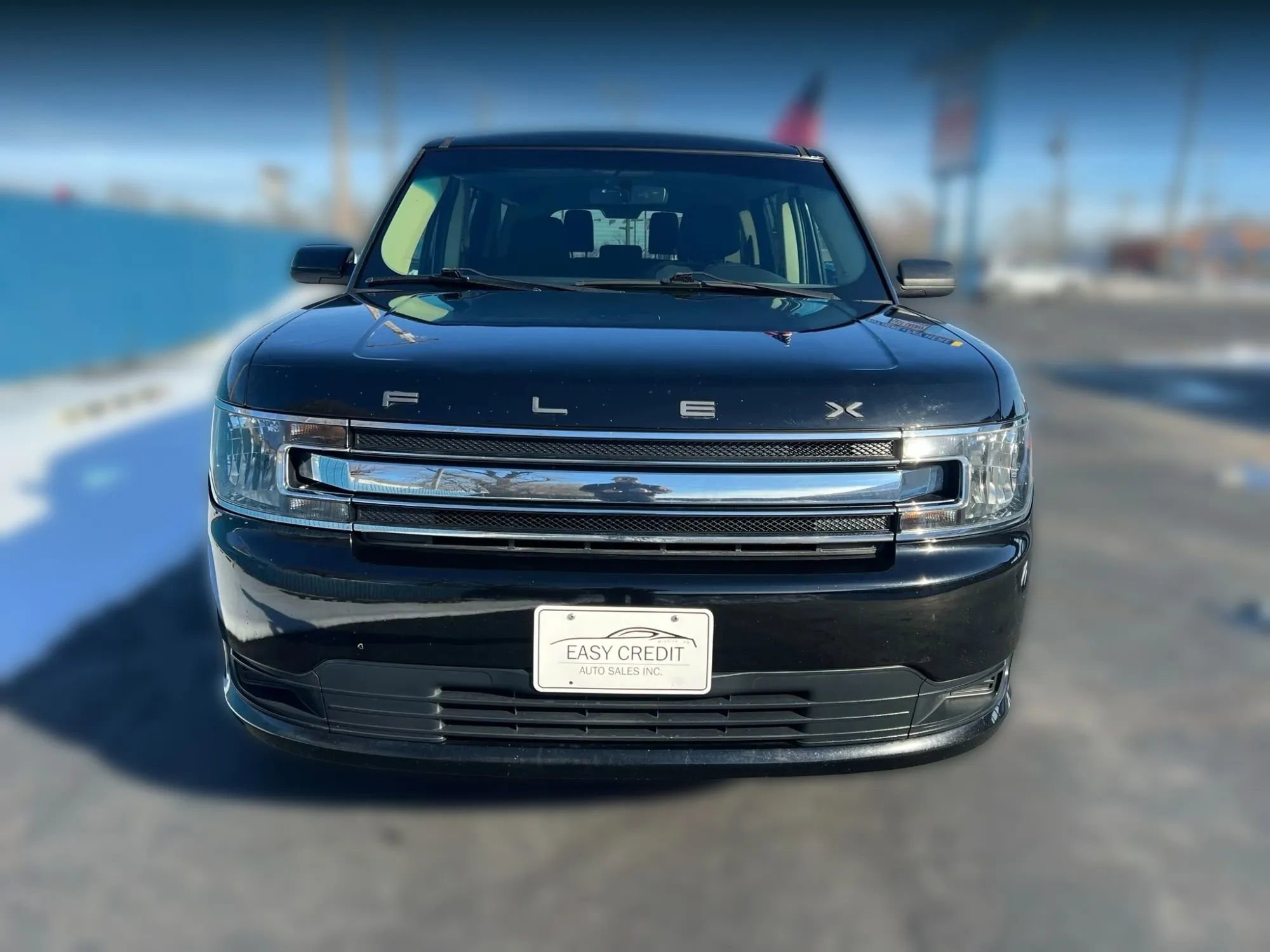 Used 2018 Ford Flex SE image 2
