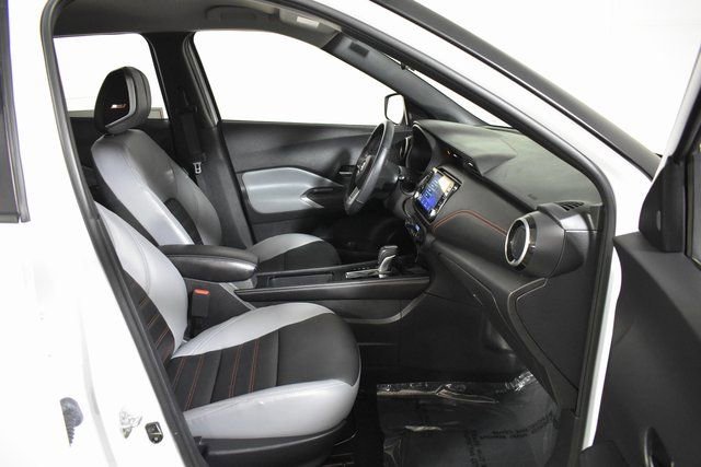 Certified 2021 Nissan Kicks SR w/ SR Premium Package image 35