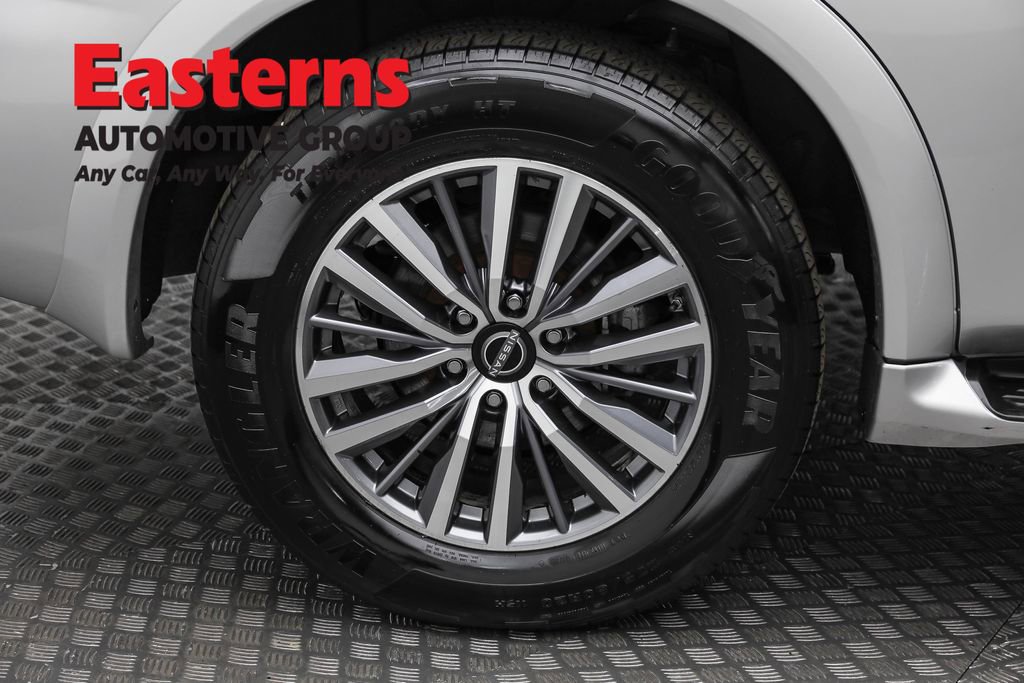 Used 2024 Nissan Armada SL w/ Captain's Chairs Package image 37