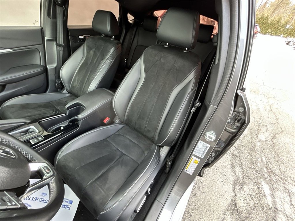 Used 2023 Acura Integra A-Spec image 15