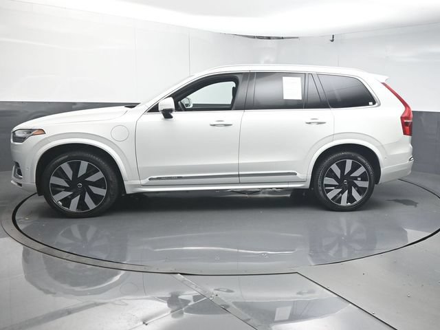 Used 2024 Volvo XC90 T8 Plus w/ Protection Package AWD/4WD image 5