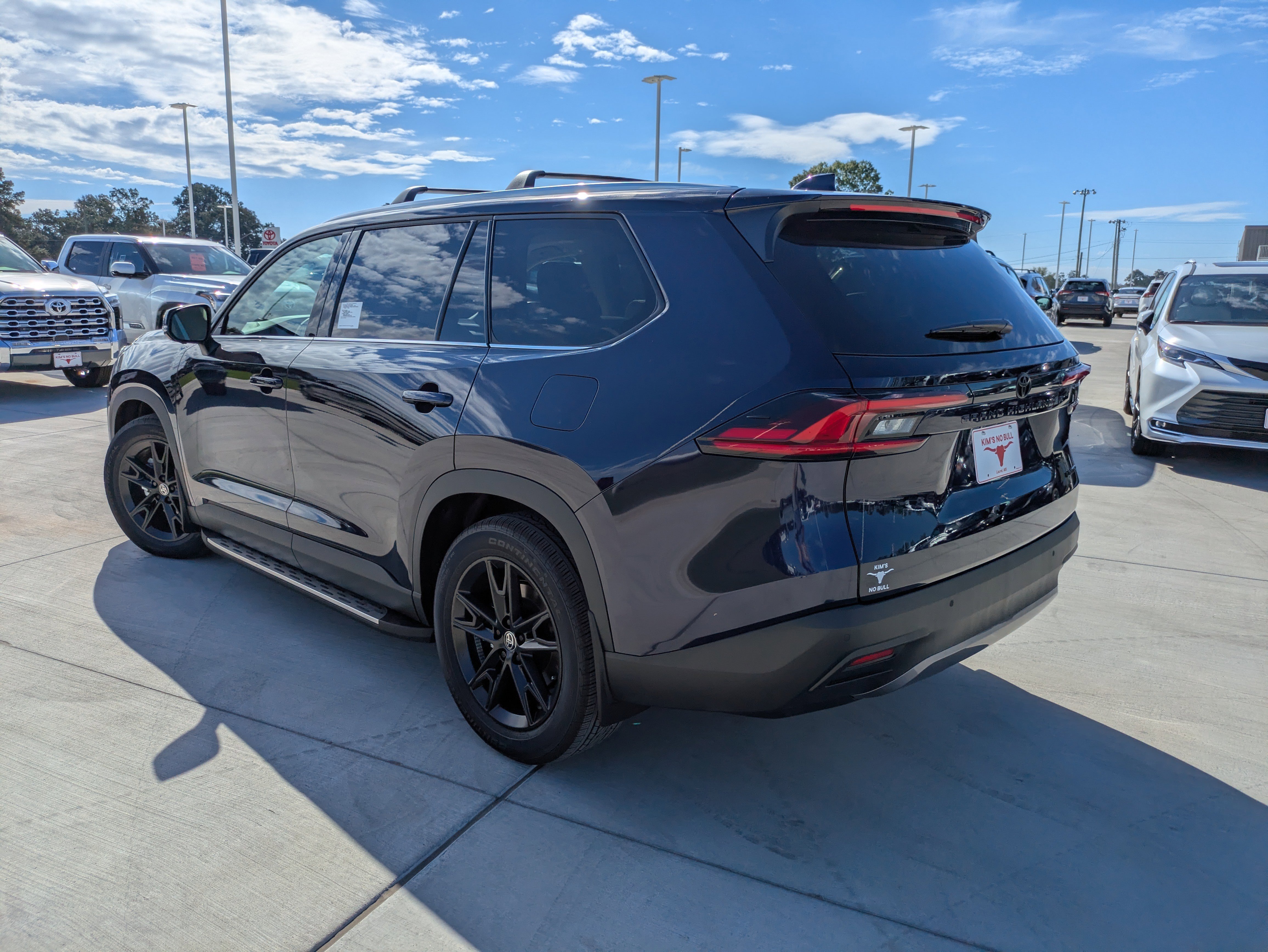 New 2025 Toyota Grand Highlander FWD image 5