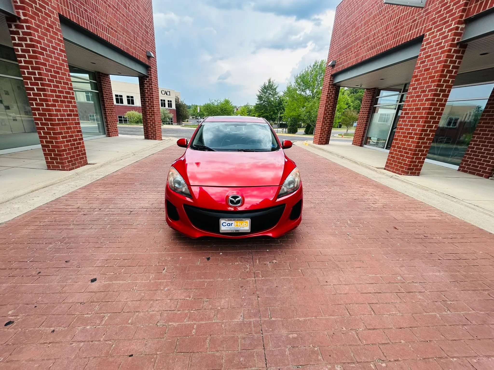 Used 2013 MAZDA MAZDA3 i Grand Touring FWD image 2