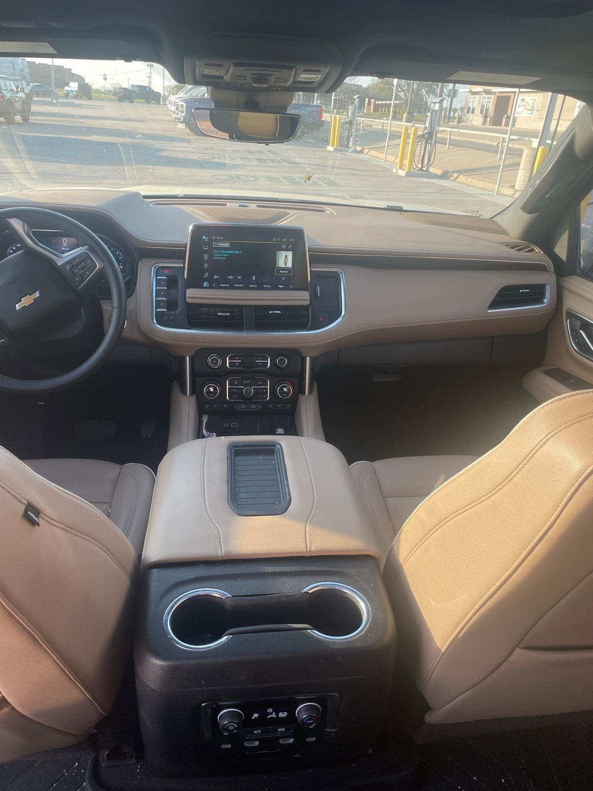 Used 2023 Chevrolet Tahoe Premier w/ Premium Package 2 image 9