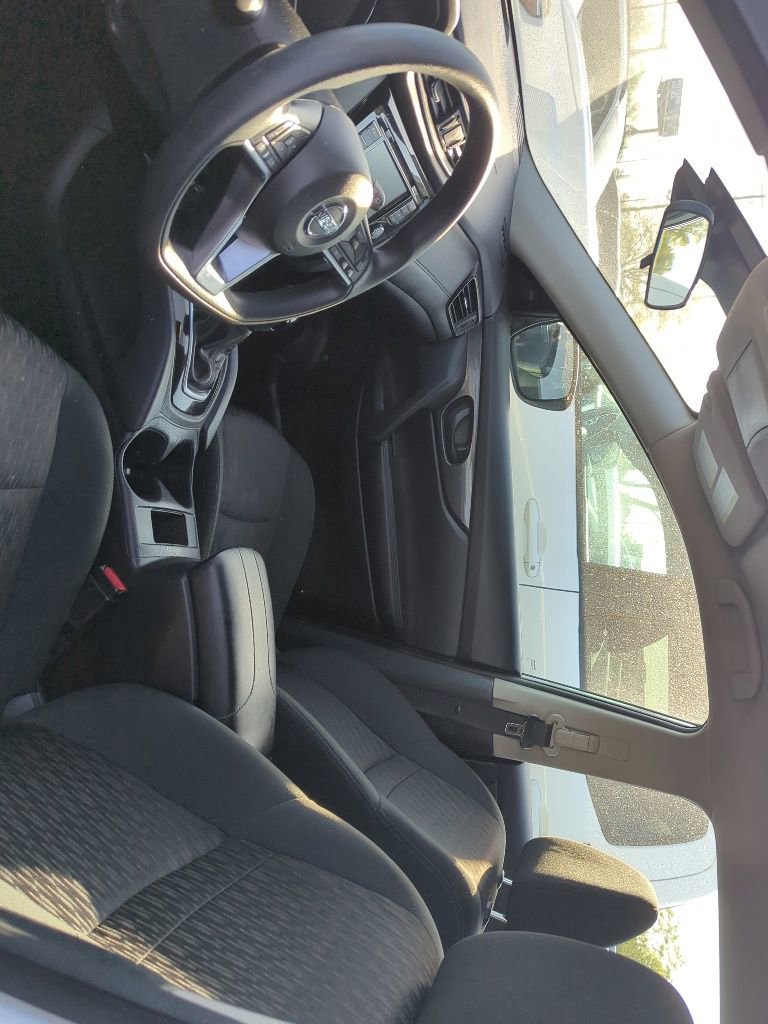 Used 2020 Nissan Rogue S FWD image 6