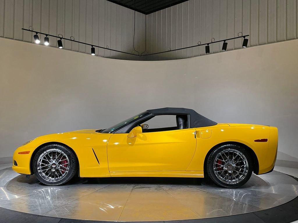 Used 2005 Chevrolet Corvette Convertible w/ Preferred Equipment Group RWD image 77