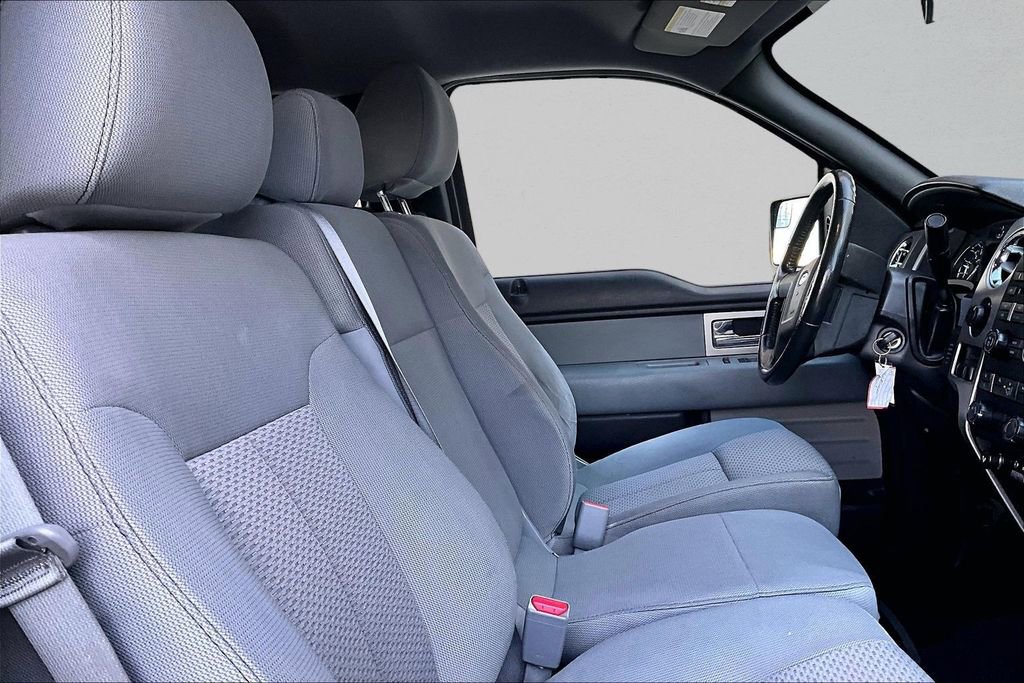 Used 2011 Ford F150 XLT w/ XLT Chrome Pkg AWD/4WD image 29