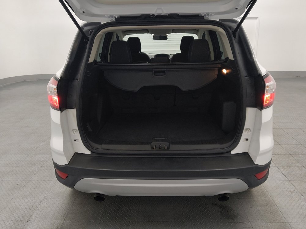 Used 2018 Ford Escape SE image 29