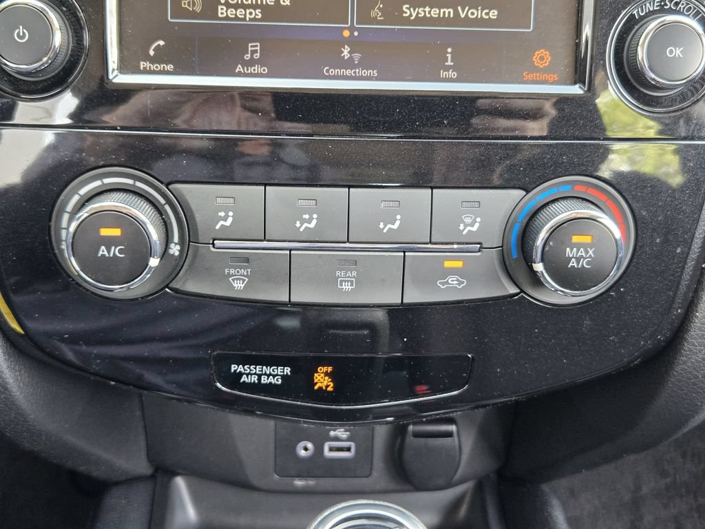 Used 2022 Nissan Rogue Sport S FWD image 13