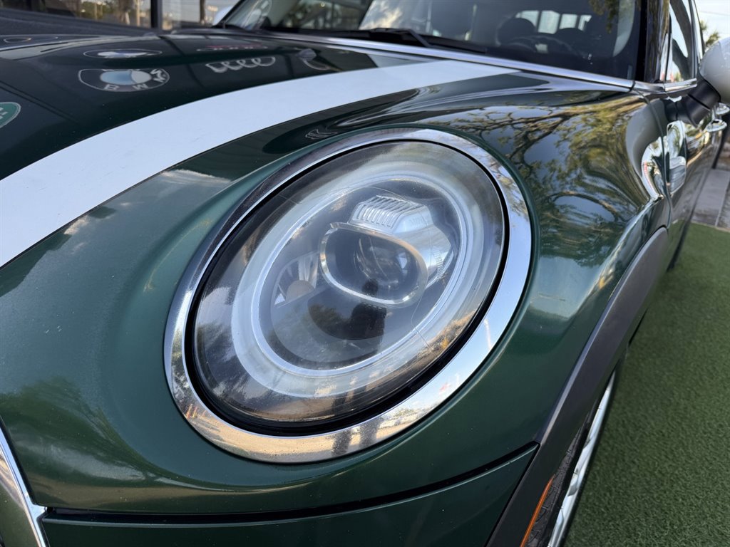 Used 2019 MINI Cooper 4-Door Hardtop FWD image 10