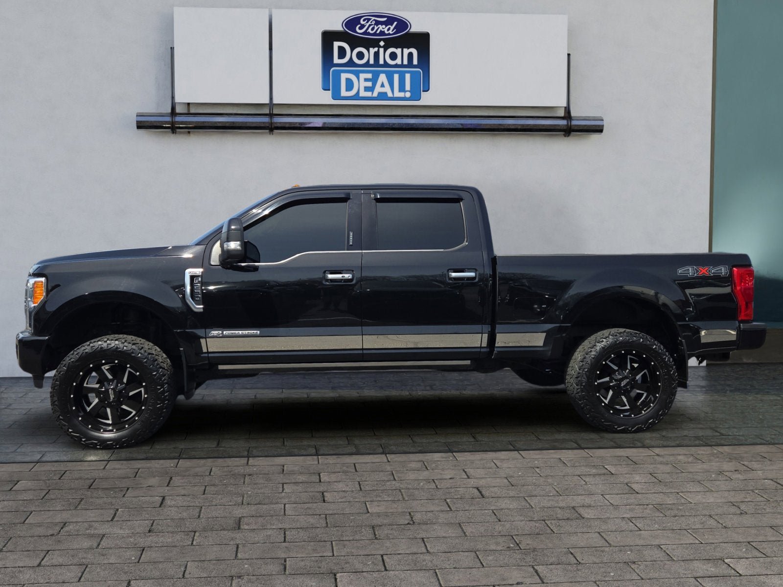 Used 2019 Ford F250 Limited AWD/4WD image 6