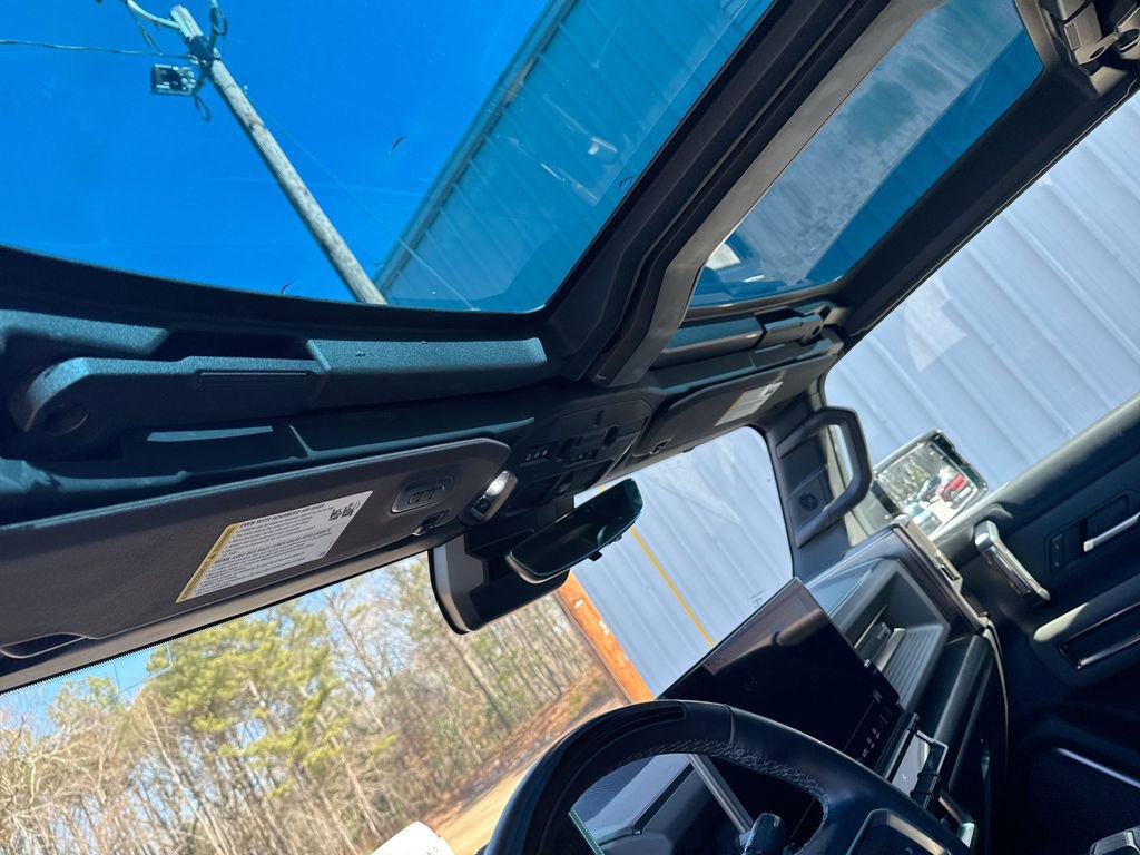 Used 2024 GMC Hummer EV 3X image 19