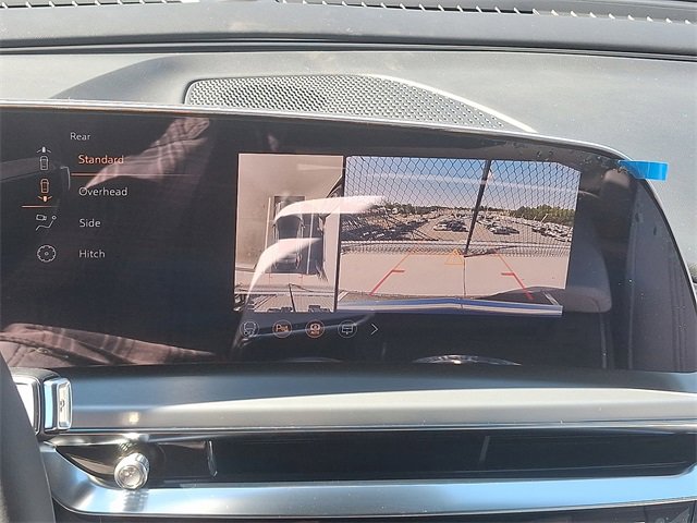 New 2026 Cadillac Lyriq Luxury image 17