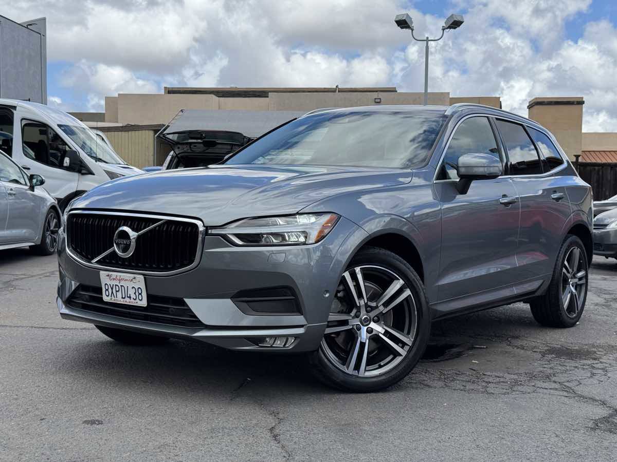Used 2018 Volvo XC60 T6 Momentum w/ Convenience Package AWD/4WD image 2