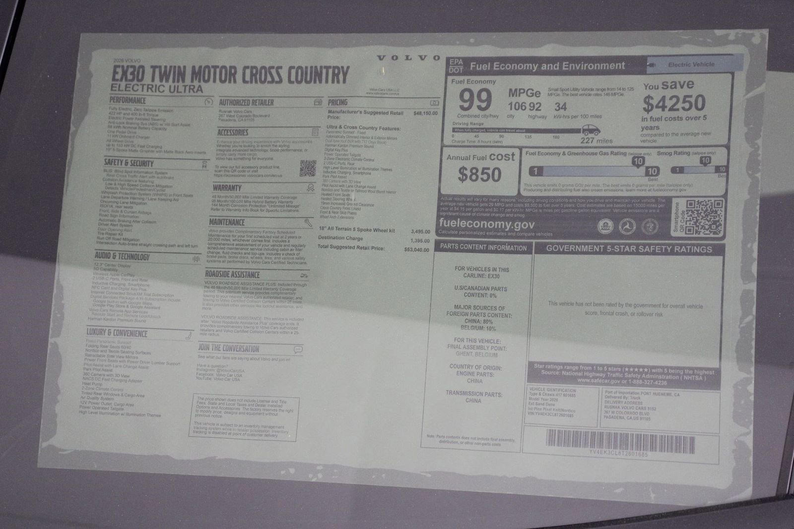 New 2026 Volvo EX30 Cross Country Ultra image 17