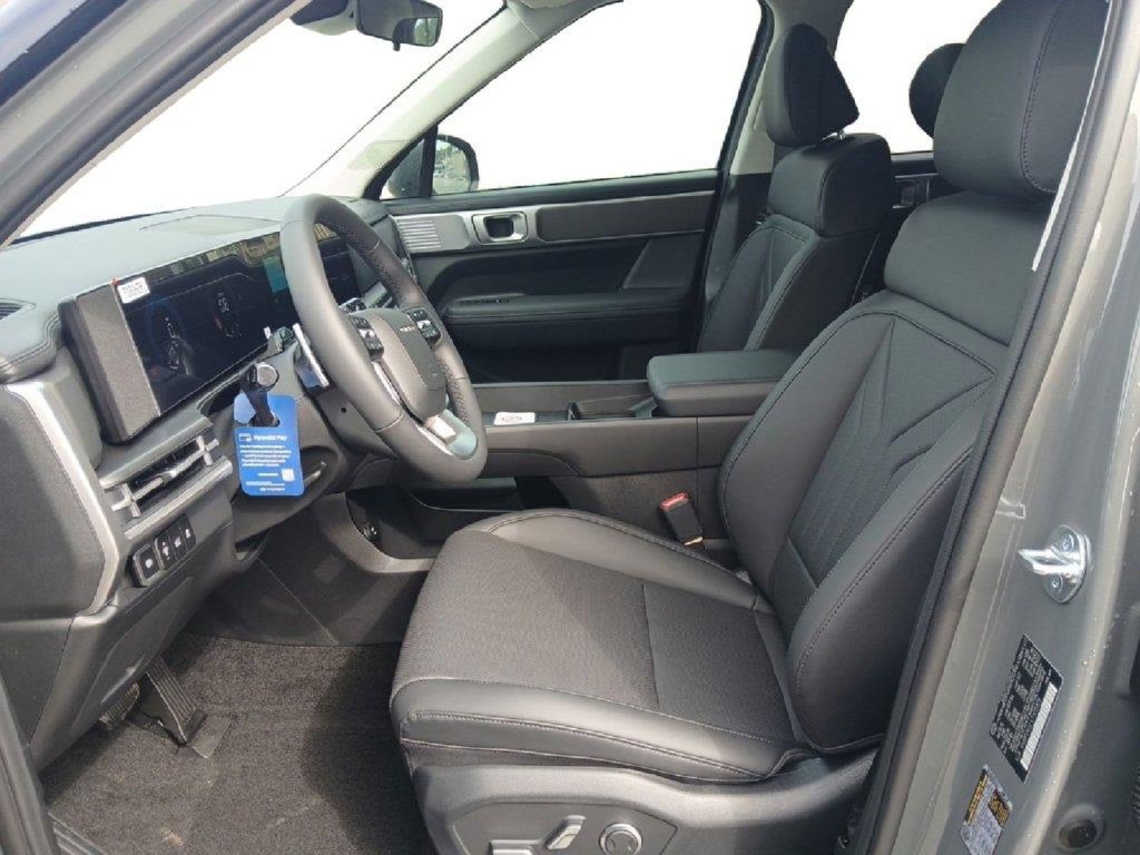 New 2026 Hyundai Santa Fe SEL FWD image 9