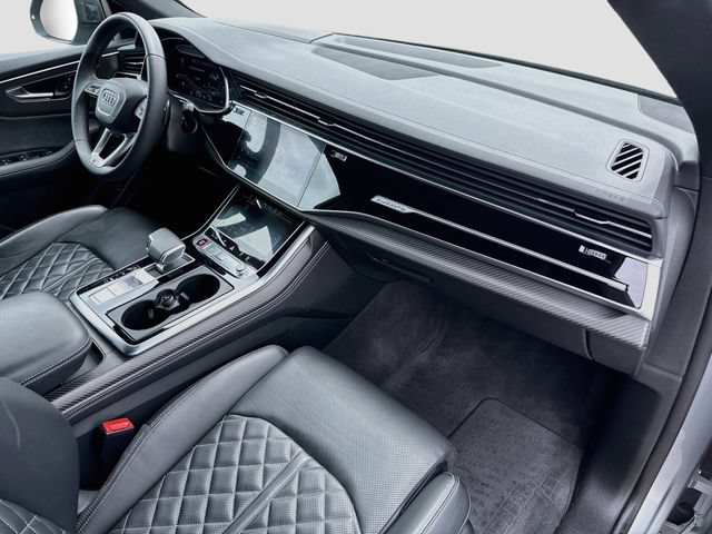 Used 2024 Audi SQ8 Prestige w/ Prestige Package AWD/4WD image 15