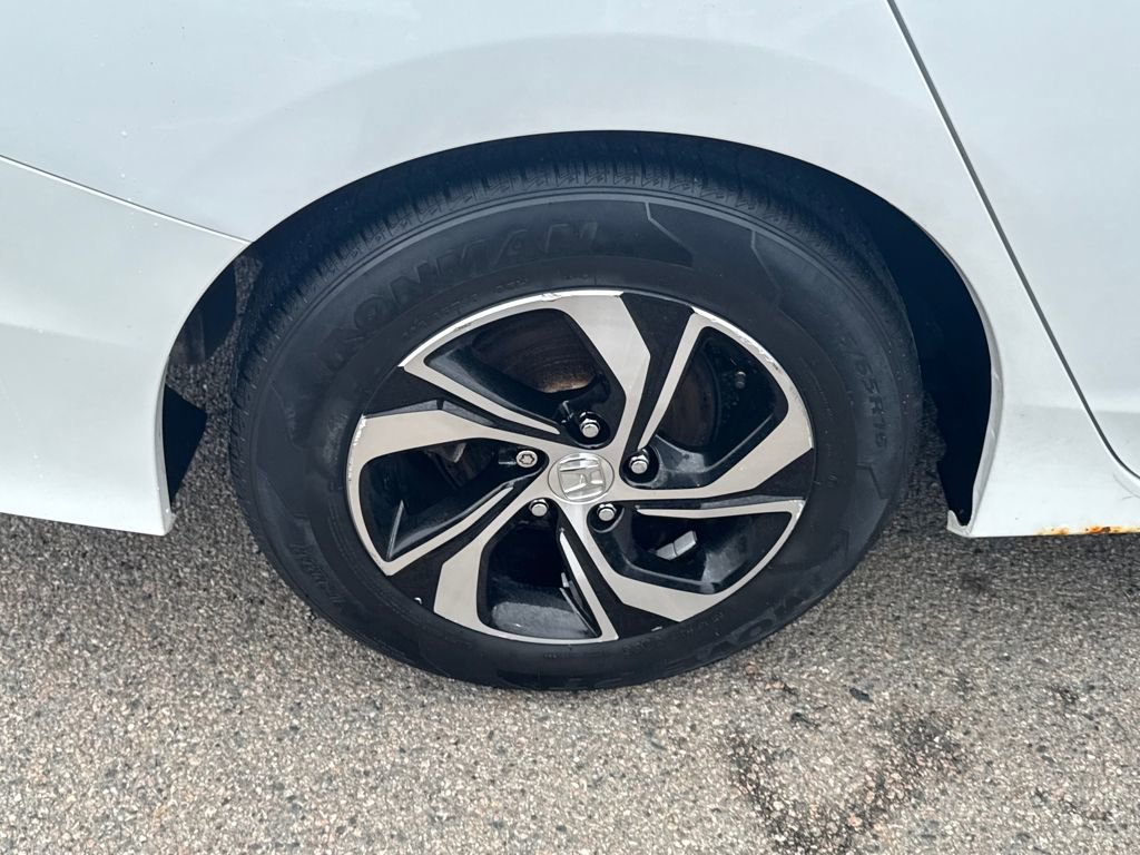 Used 2016 Honda Accord LX image 40