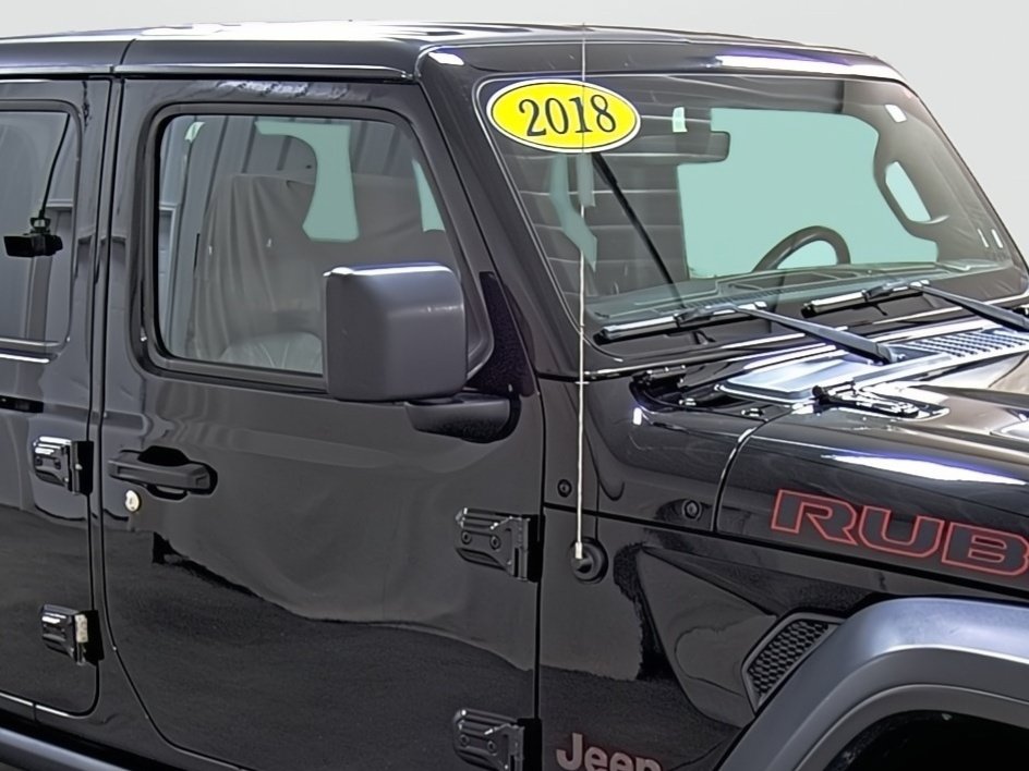 Used 2018 Jeep Wrangler Unlimited Rubicon w/ Dual Top Group AWD/4WD image 15