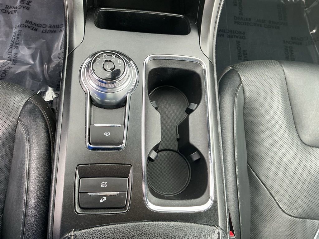 Used 2019 Ford Fusion Titanium FWD image 15