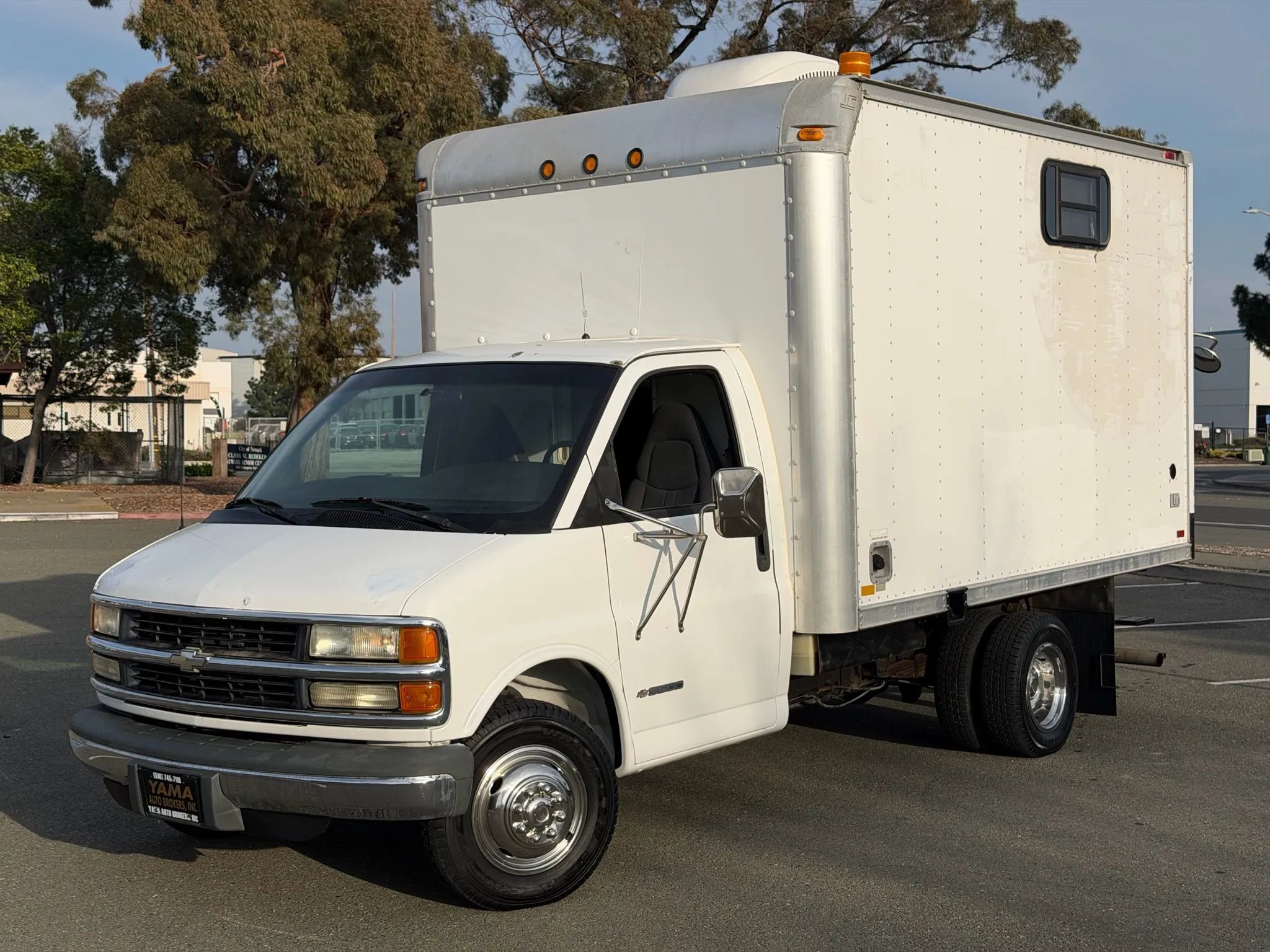 Used 2002 Chevrolet Express 3500 w/ Appearance Pkg