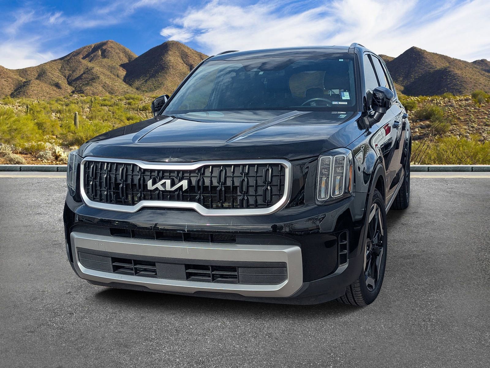 Used 2023 Kia Telluride EX image 2