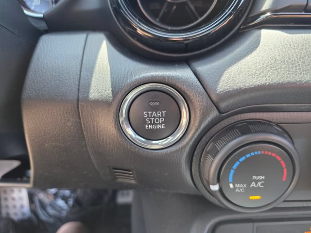 New 2026 MAZDA MX-5 Miata Club w/ Interior Package RWD image 29
