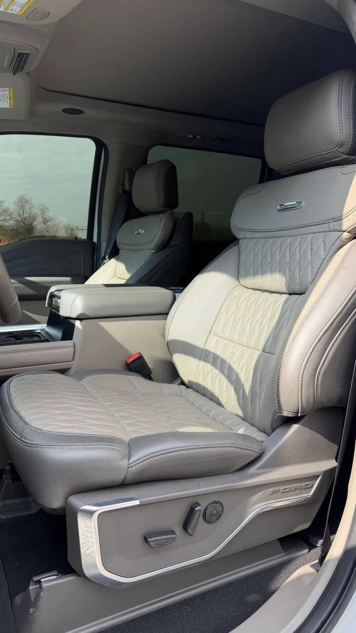 Used 2026 Ford F250 Platinum w/ Platinum Plus Package image 16