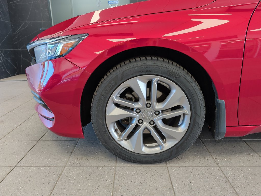 Used 2020 Honda Accord LX image 33