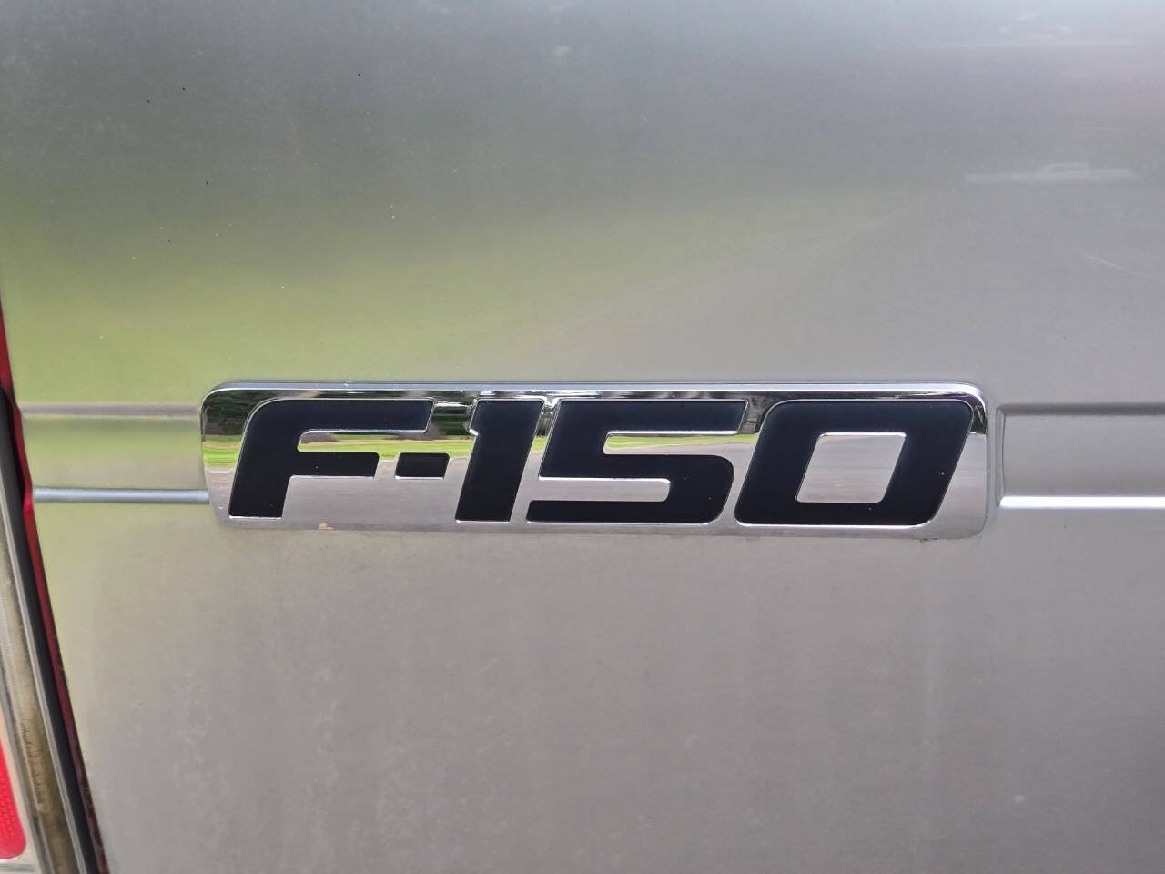 Used 2011 Ford F150 Platinum AWD/4WD image 31