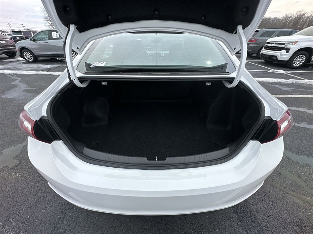 Used 2023 Chevrolet Malibu LT image 23