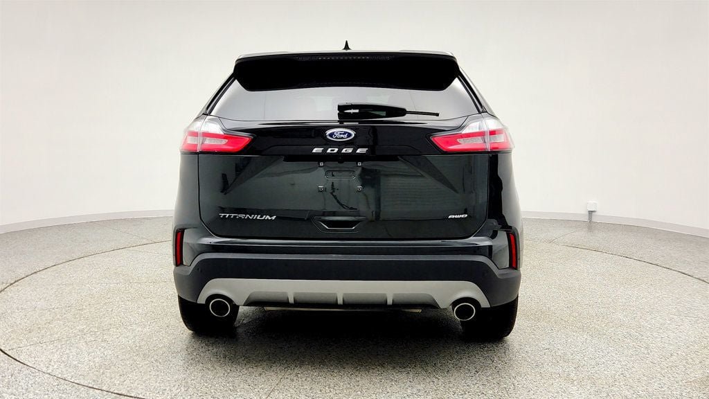 Used 2024 Ford Edge Titanium AWD/4WD image 6