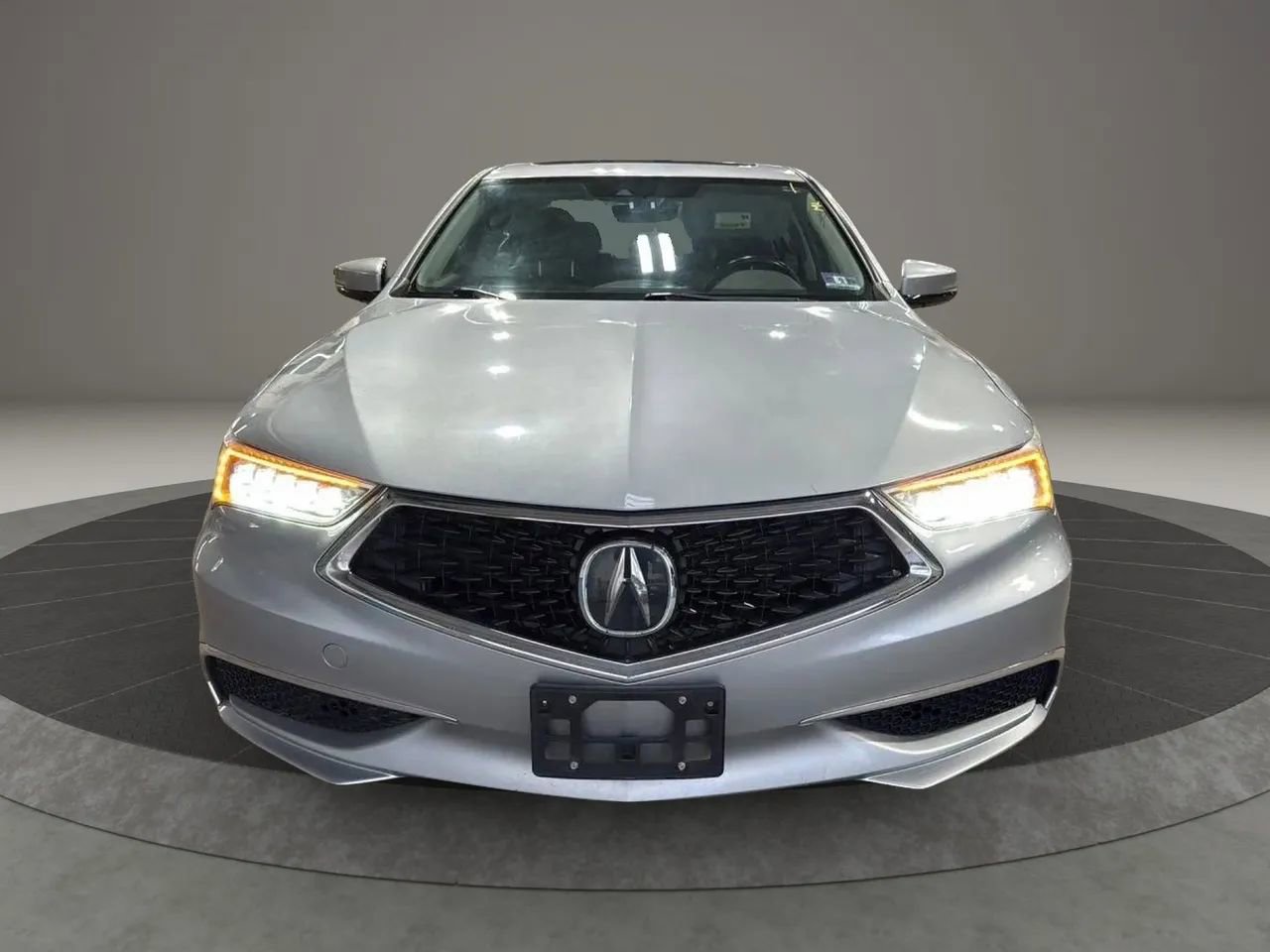 Used 2020 Acura TLX FWD image 2