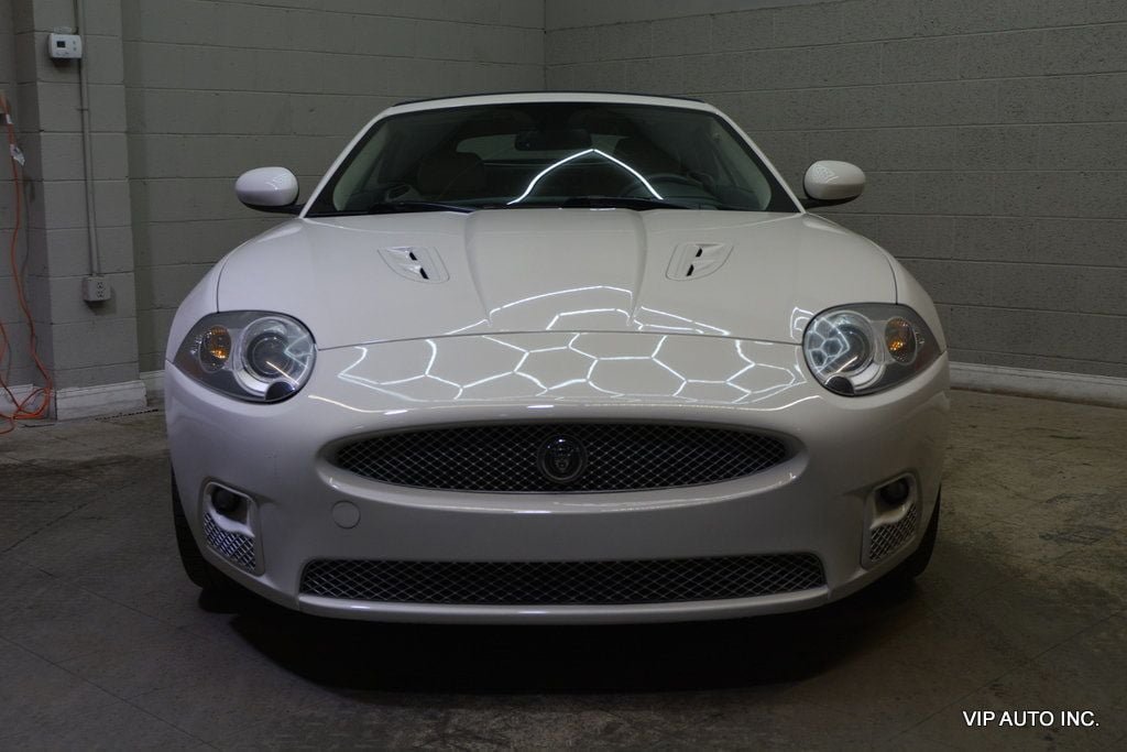 Used 2008 Jaguar XKR R RWD image 10