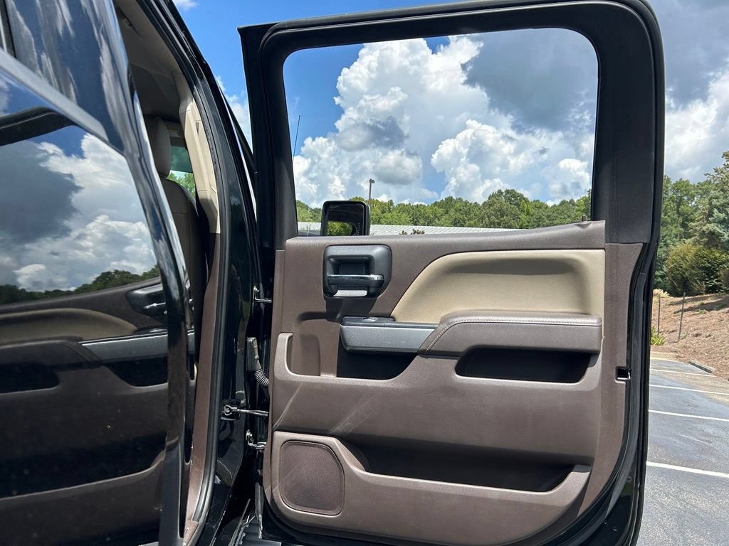 Used 2018 Chevrolet Silverado 2500 LTZ w/ Duramax Plus Package AWD/4WD image 64