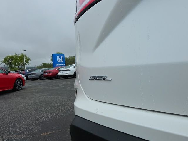 Used 2022 Ford Edge SEL w/ Convenience Package AWD/4WD image 13