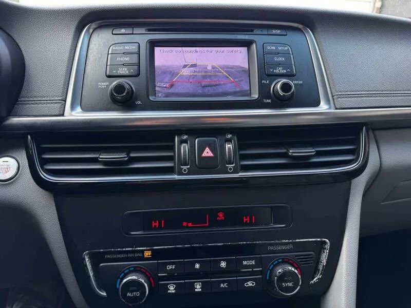Used 2016 Kia Optima EX FWD image 17
