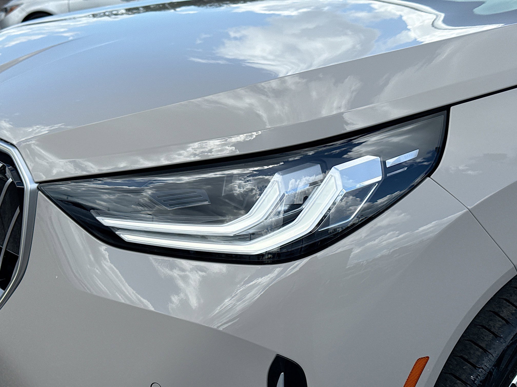 New 2026 BMW X3 xDrive30 w/ Premium Package image 9