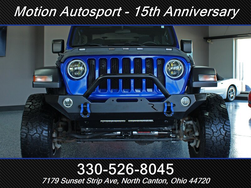 Used 2019 Jeep Wrangler Sport AWD/4WD image 3