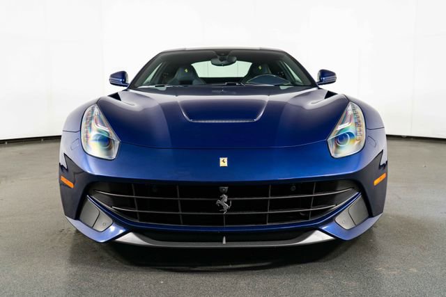 Used 2017 Ferrari F12 Berlinetta RWD image 3