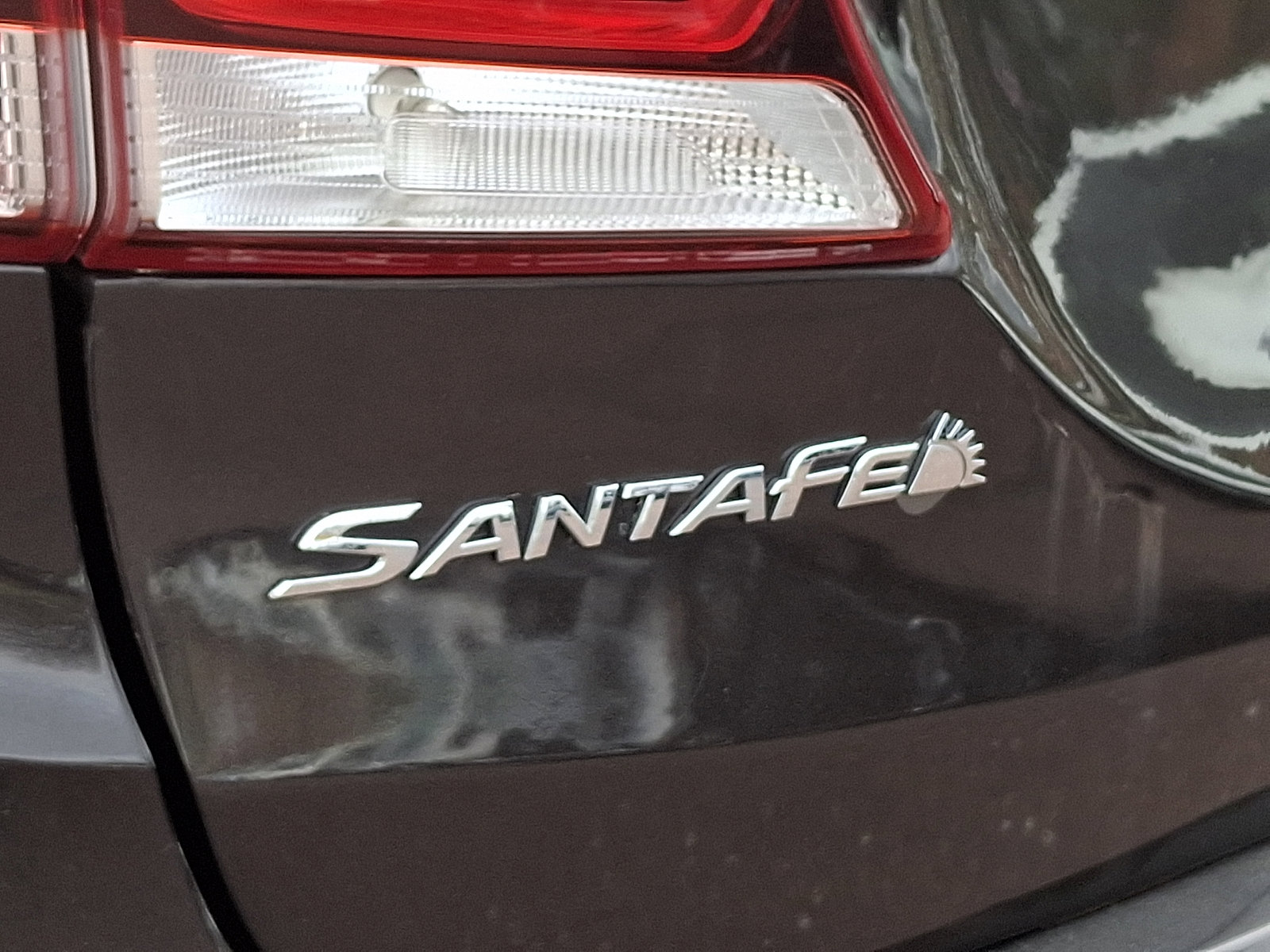 Used 2017 Hyundai Santa Fe SE FWD image 30