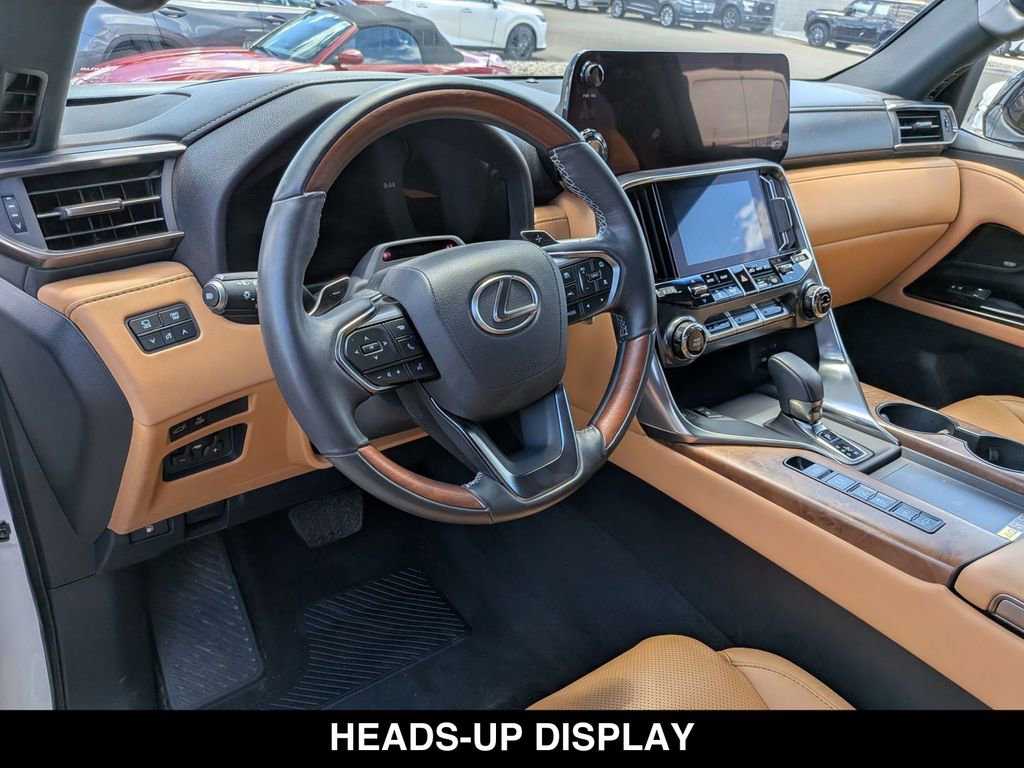Used 2025 Lexus LX 700h Luxury w/ Appearance Package AWD/4WD image 2