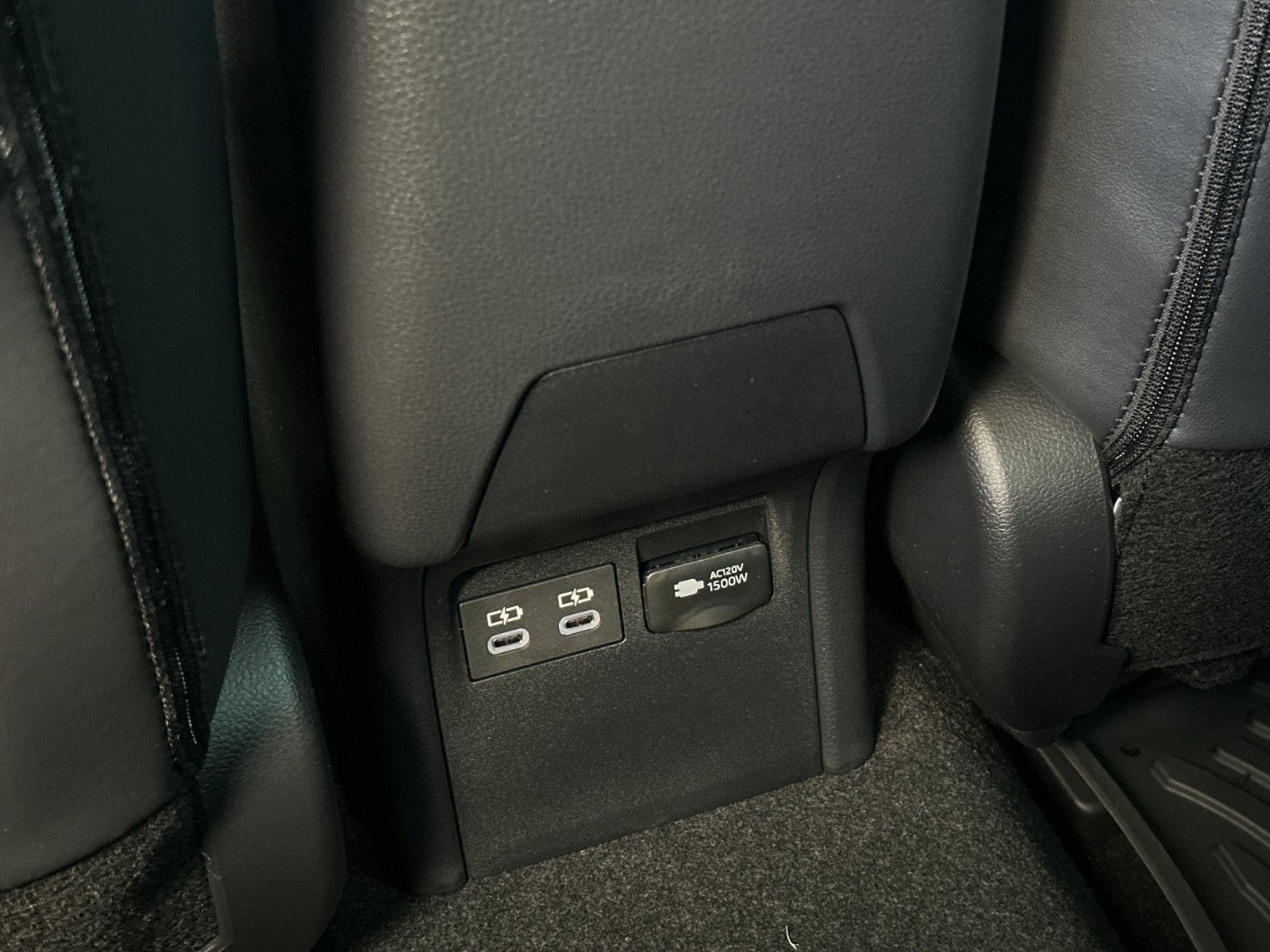 New 2026 Toyota Prius Plug-In Hybrid FWD image 14