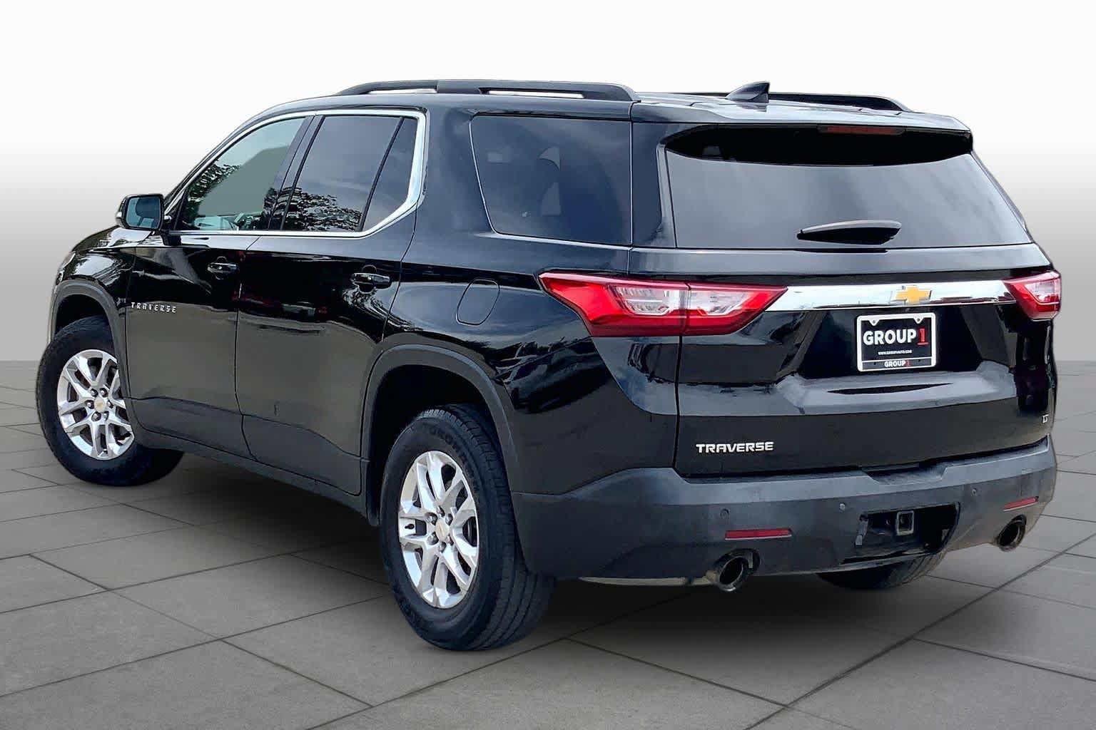 Used 2019 Chevrolet Traverse LT FWD image 12