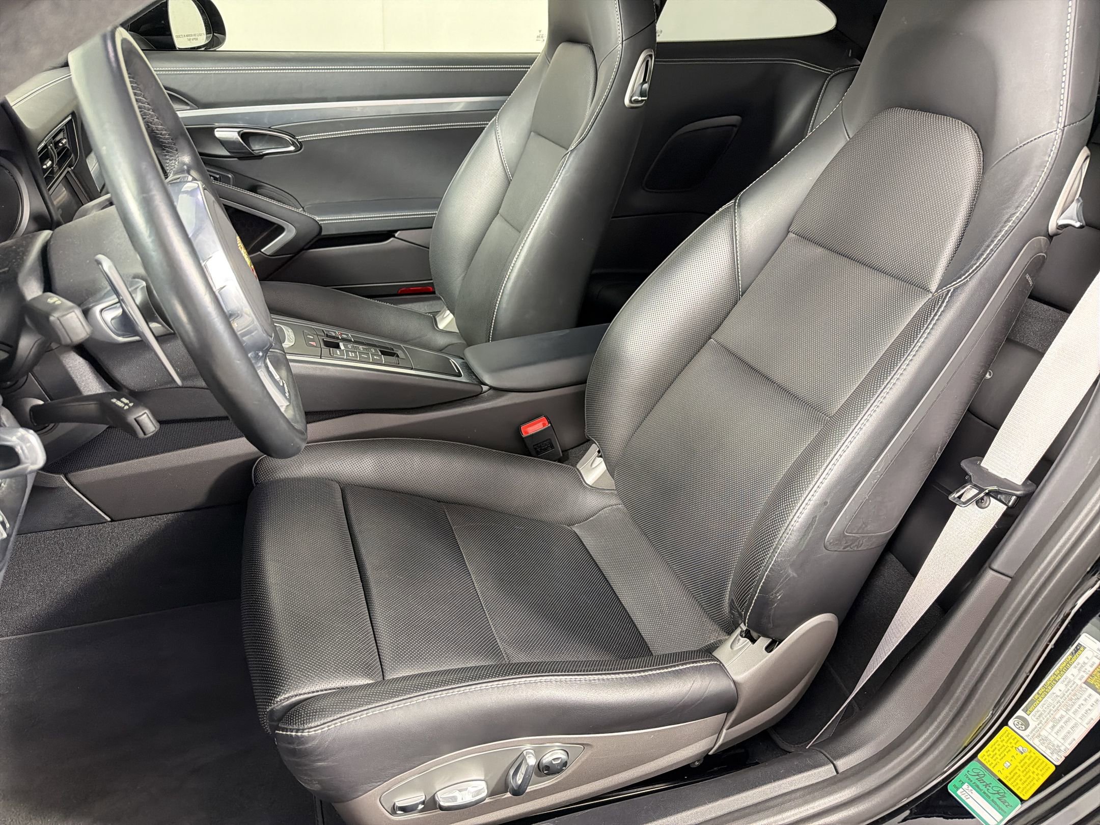 Certified 2015 Porsche 911 Carrera 4S AWD/4WD image 5