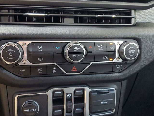 New 2025 Jeep Wrangler Unlimited Sport image 25