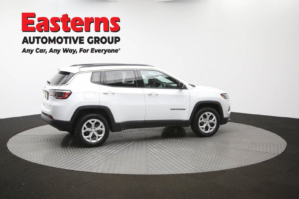 Used 2024 Jeep Compass Latitude AWD/4WD image 44